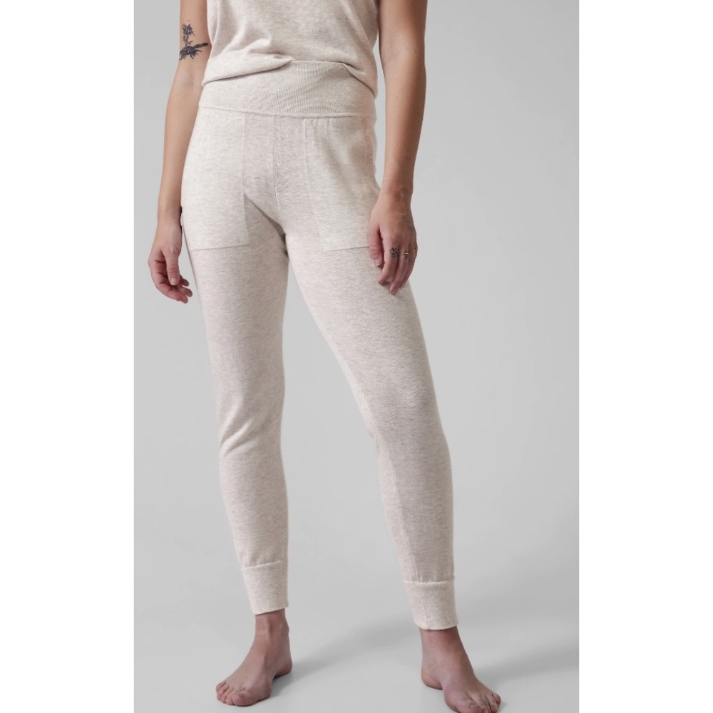 Athleta Daydream Sweater Sleep Jogger Oatmeal Heather‎ Lyocell Wool Pants Medium